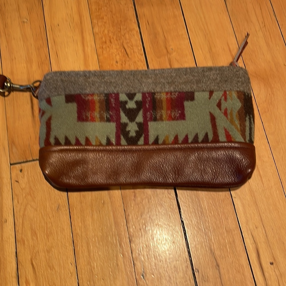 wrist purse-wool & leather